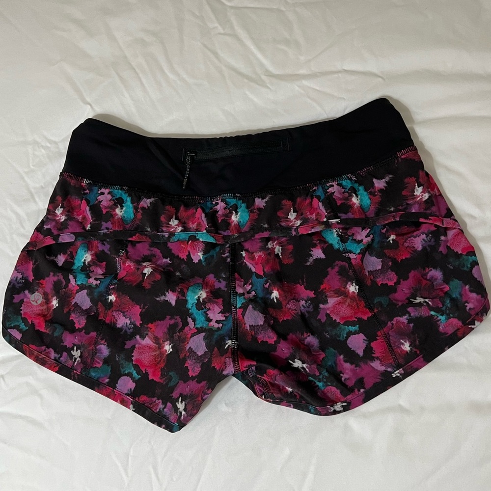 Lululemon Speed Up Shorts 2.5” Inseam